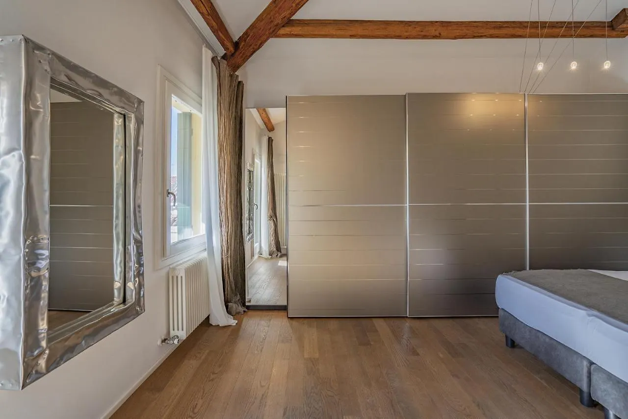 Colleoni Apartment With 2 Superb Terraces ヴェネツィア