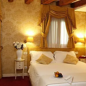 Casa Dei Cavalieri Venezia
